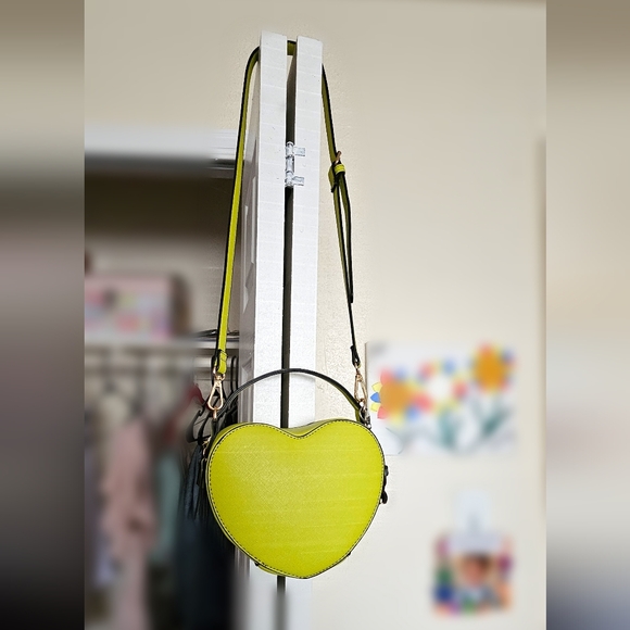 Lime Green Heart Shaped Crossbody Bag - Picture 6 of 7